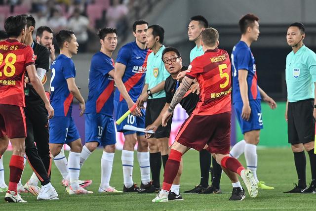 陈宇昕事件后，汤家凤再指控一“精日”公司负责人